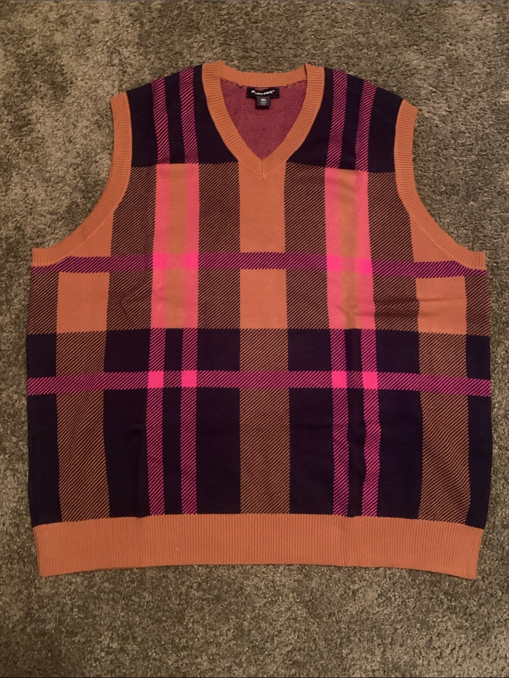 Studio Men's V-Neck Plaid Sweater Vest in Orange, Purple & Pink 3x